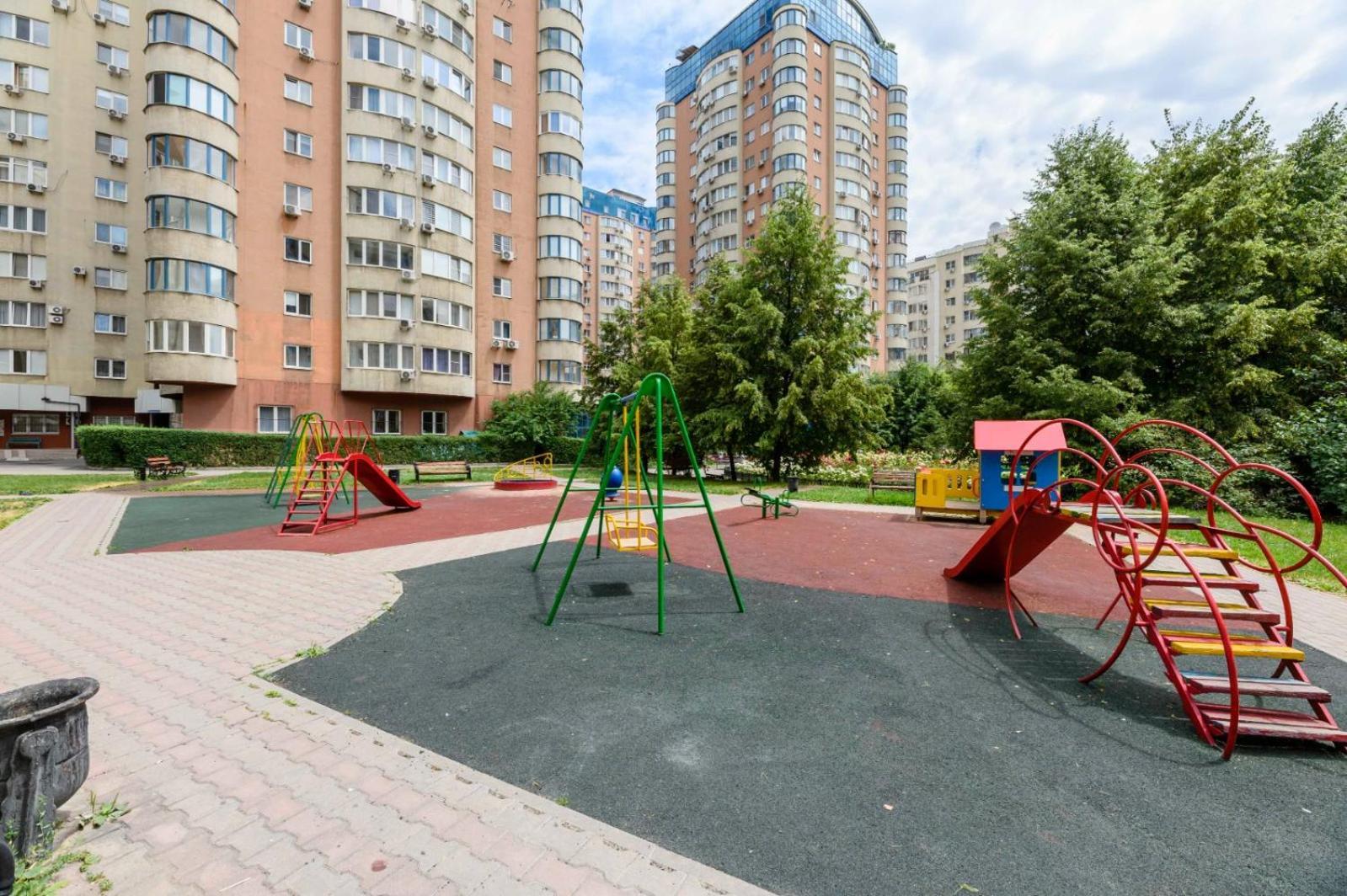 428 Lighthouse Apartments - Traveler'S Choice Almaty Eksteriør billede
